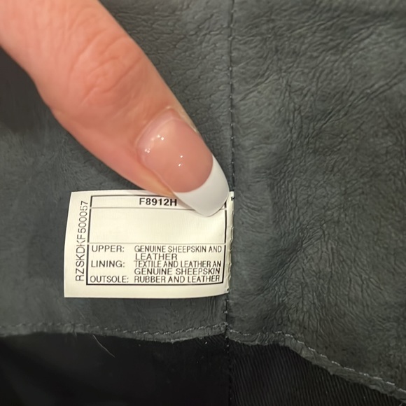 Vintage UGG high heel sheepskin and genuine leather fur boots - Picture 13 of 13